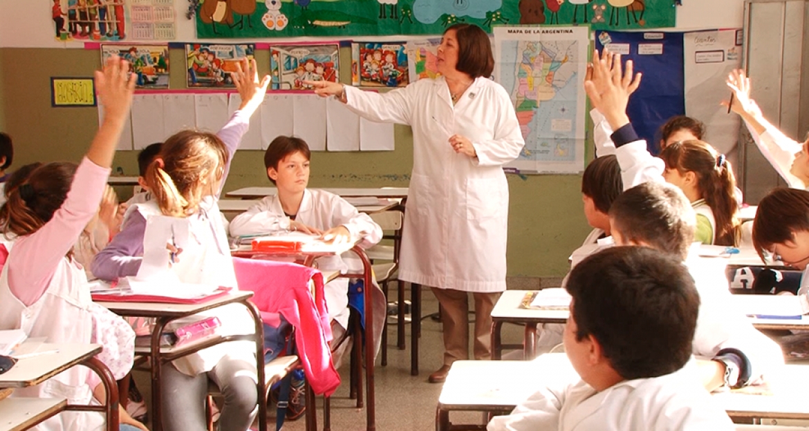 Se implementará la Diplomatura en Políticas Educativas para 120 docentes