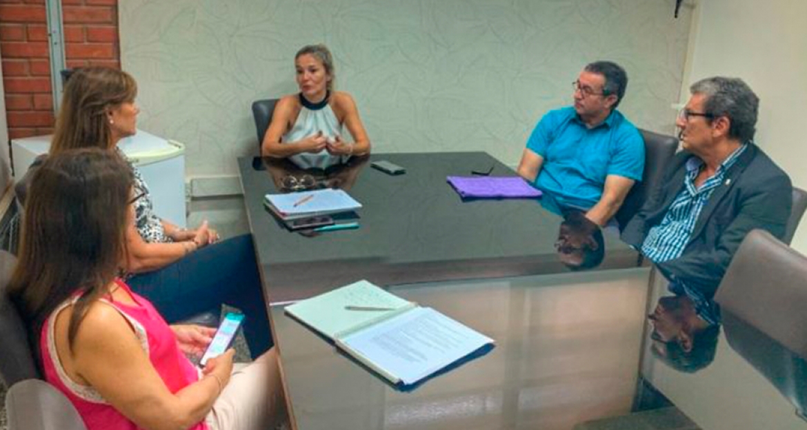 Trabajo conjunto con Humanidades para mejorar la capacitación y formación docente