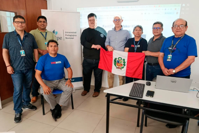 Estancia de trabajo junto a docentes de la Universidad Nacional de Educación de Perú